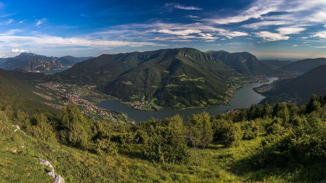 Casa Vacanza Residence Lago Di Endine Monasterolo del Castello Екстер'єр фото
